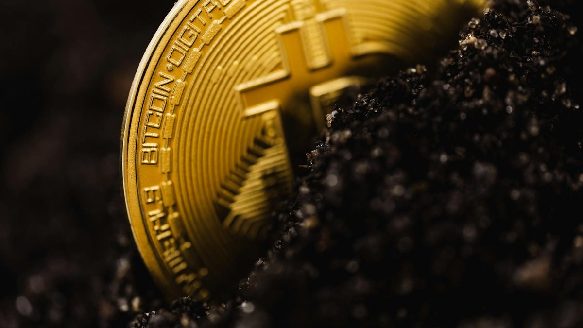 Bitcoin Mining at $75K: The 2026 Miner Squeeze Thesis