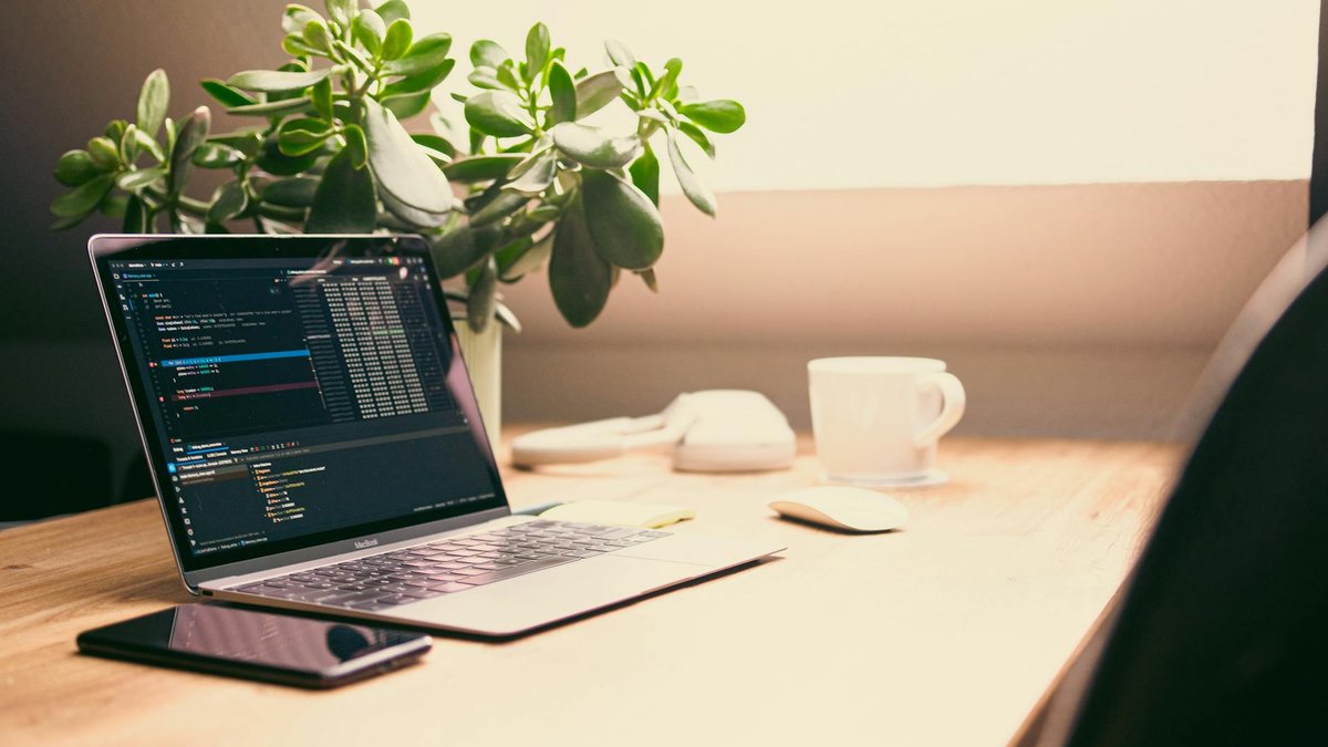 How to Read DexScreener: 8-Minute Memecoin Checklist