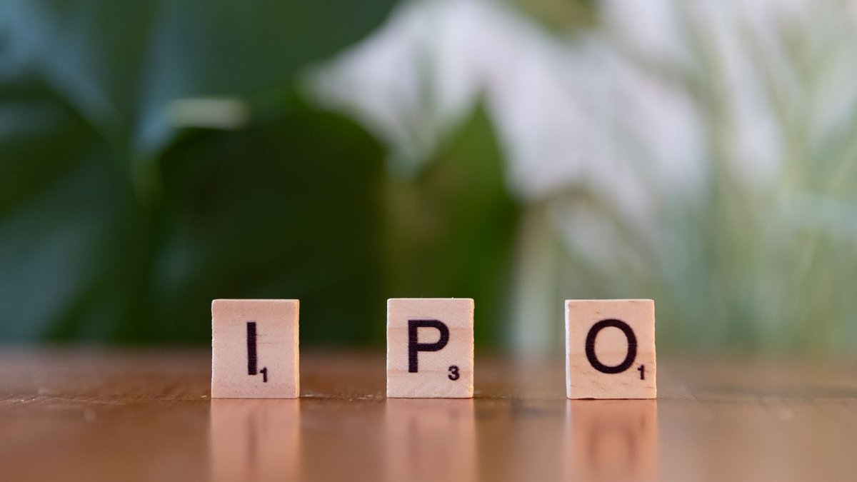 OpenAI and Anthropic IPO Race: The $122B Compute Bet